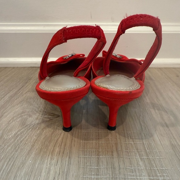 IMPO Red Slingback Kitten Heels w/ Bow & Silver Hardware – Size 8 - Picture 5 of 7